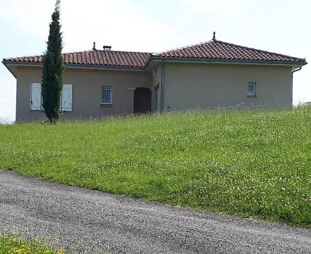 Casa de Férias Maison De Pres De Marciac Troncens